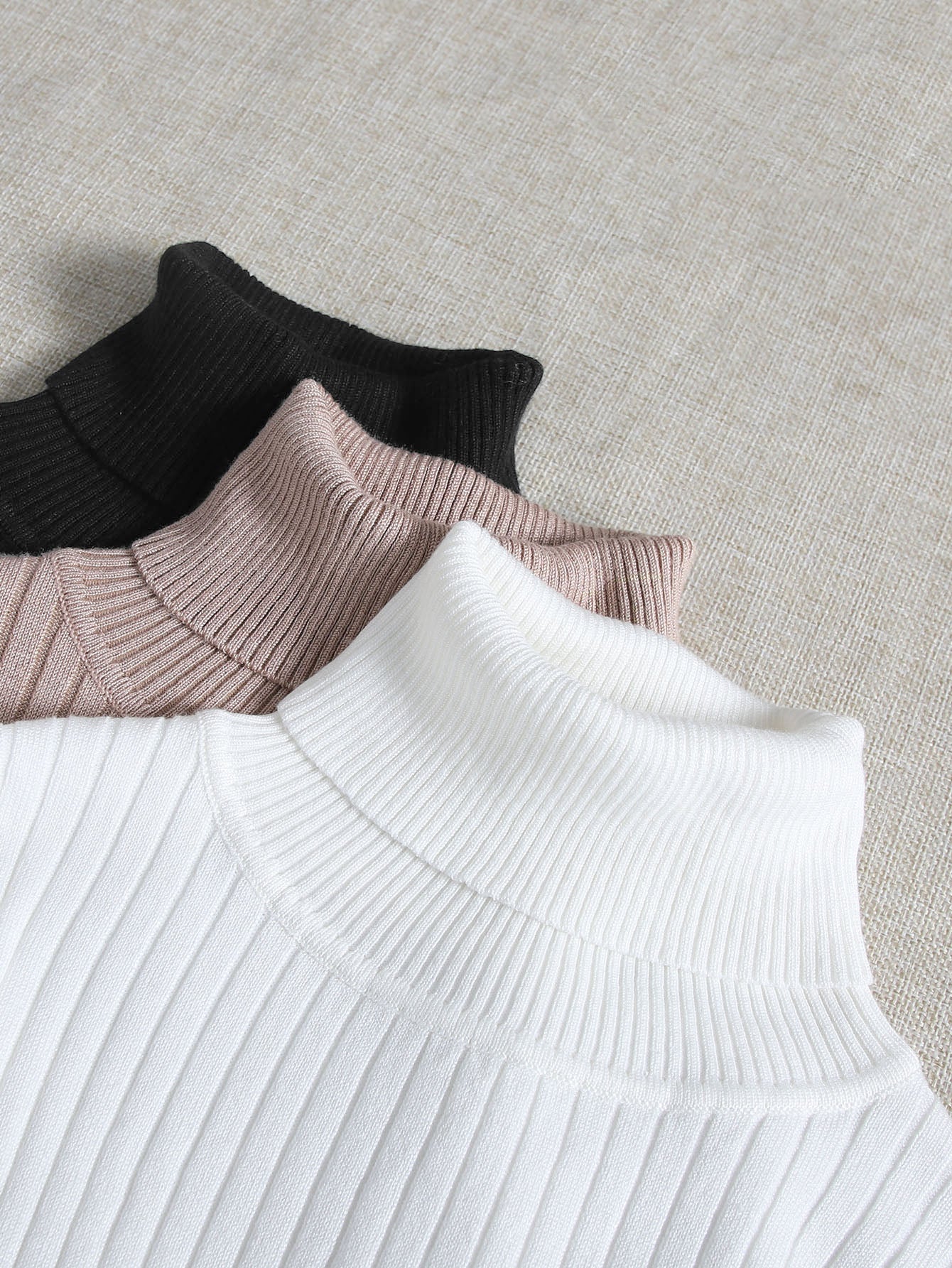LUNE 3pcs Turtle Neck Ribbed Knit Sweater