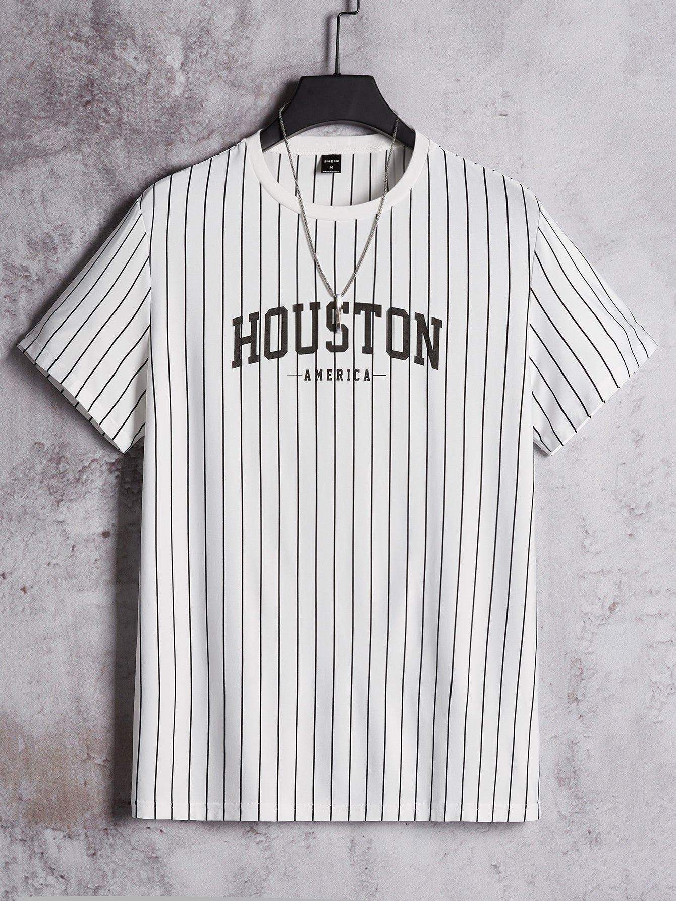 Manfinity Sporsity Men Striped Letter Graphic Tee