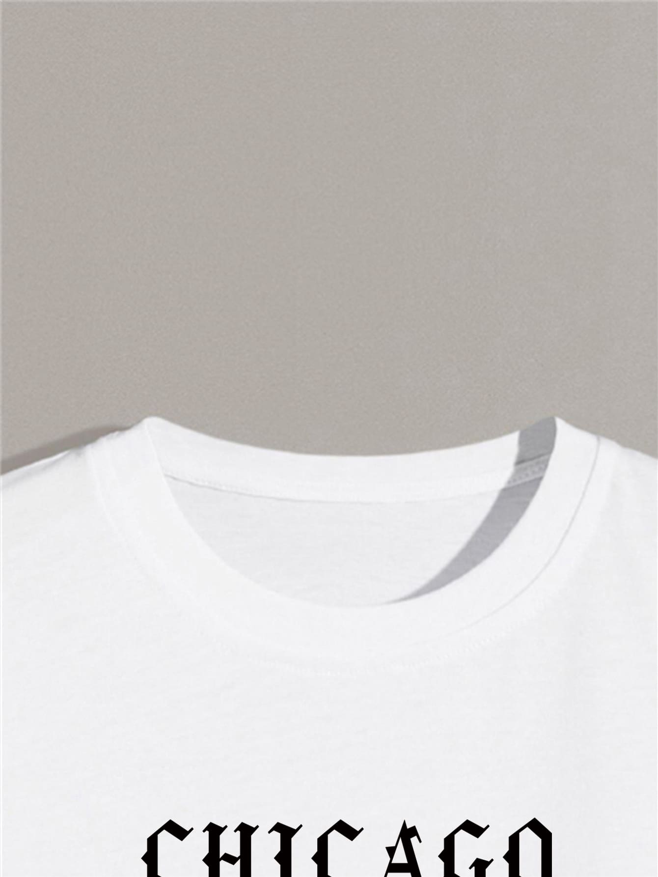 Manfinity EMRG Men Hands And Slogan Graphic Tee