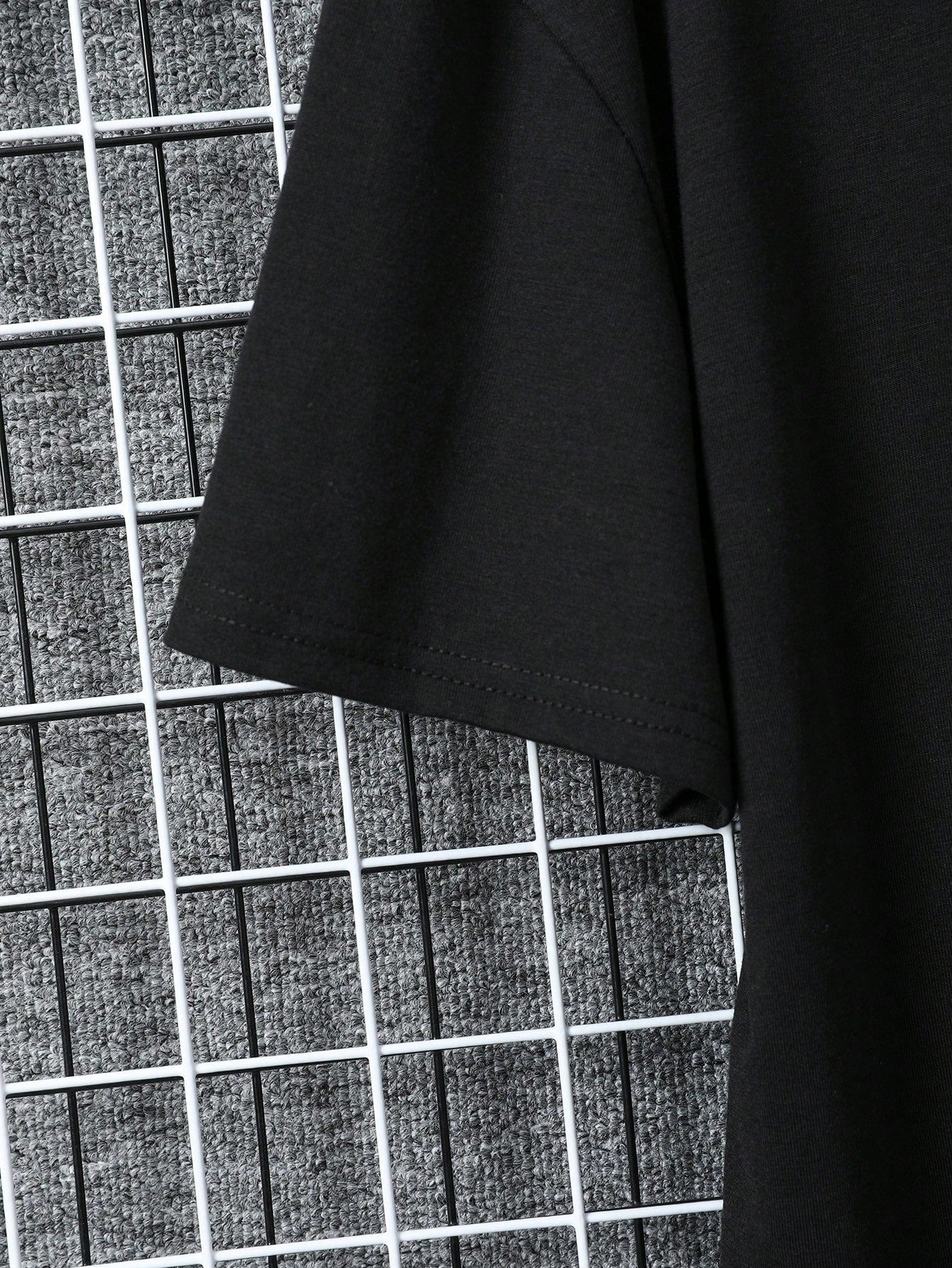 Men Building Slogan Graphic Tee