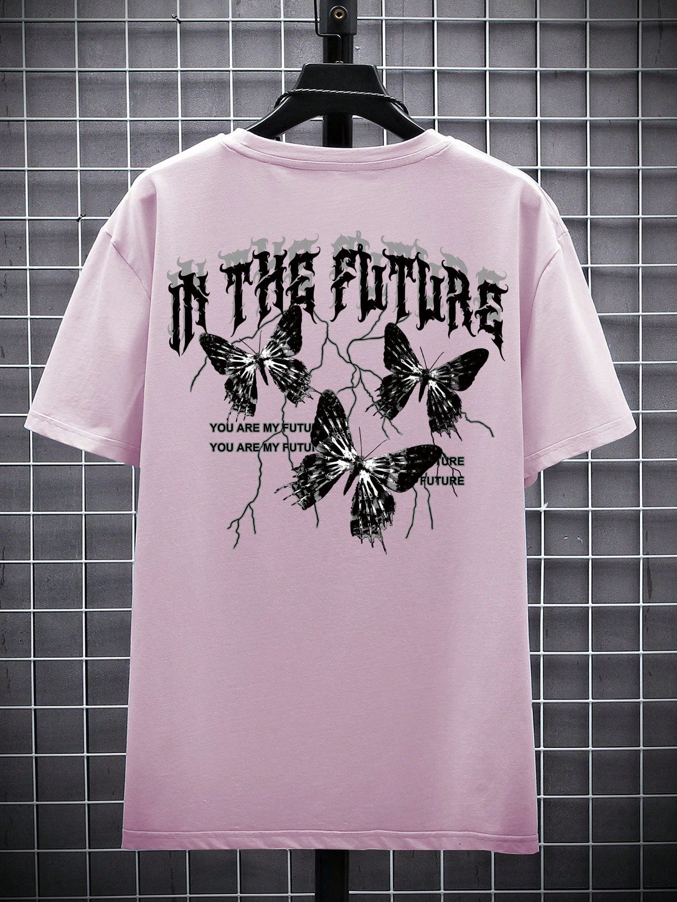 Manfinity EMRG Men Butterfly Slogan Graphic Tee
