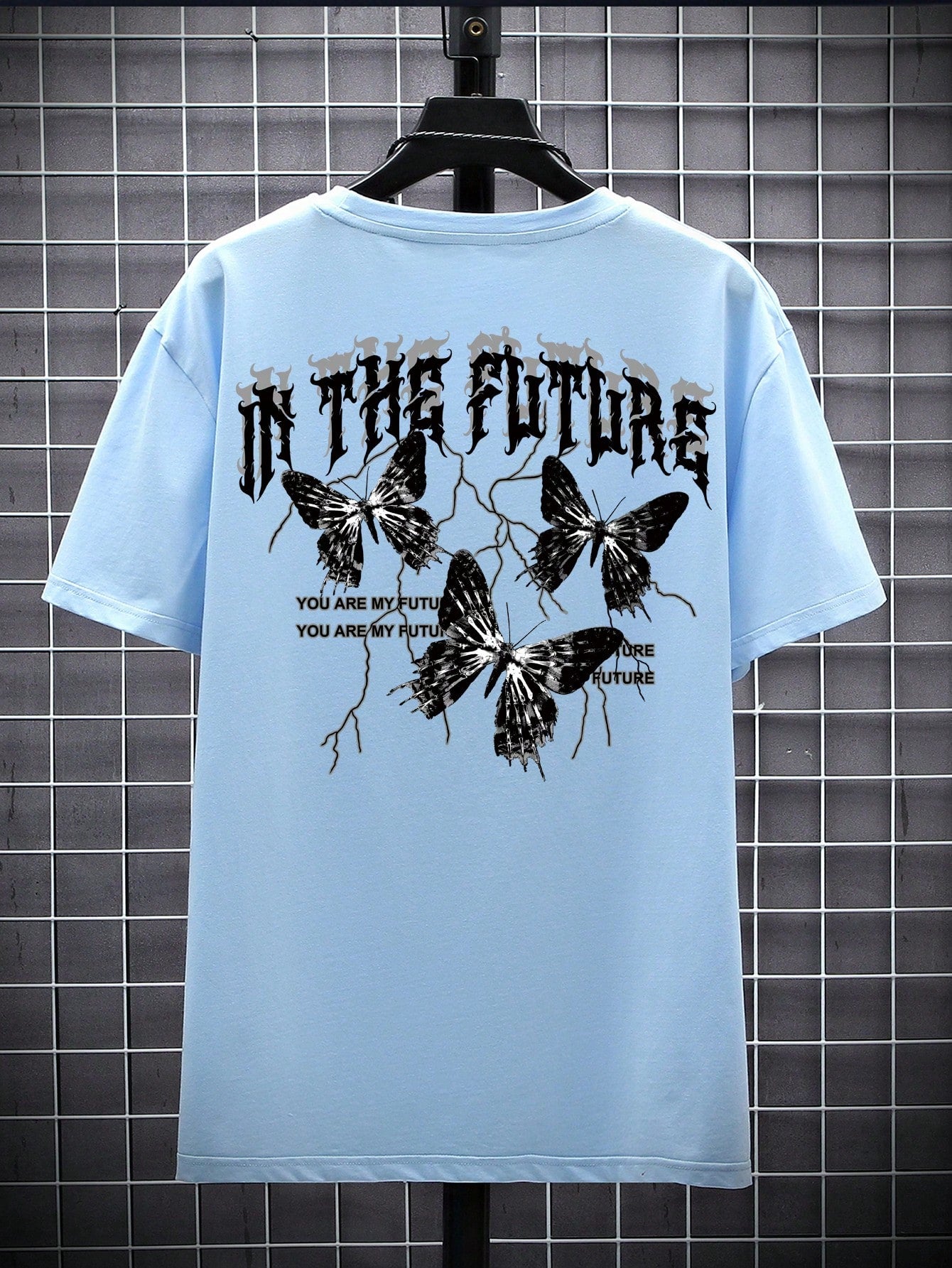 Manfinity EMRG Men Butterfly Slogan Graphic Tee