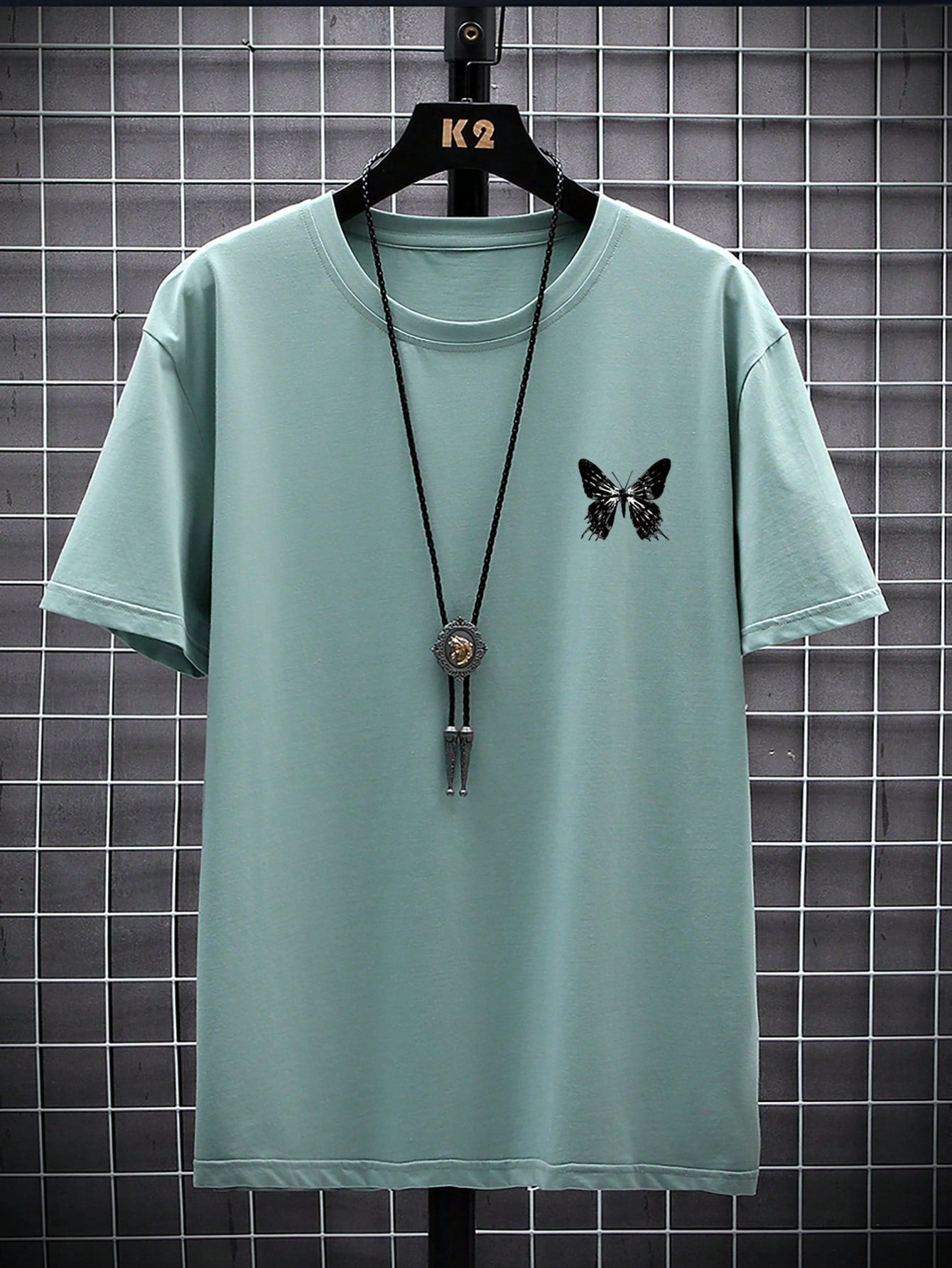 Manfinity EMRG Men Butterfly Slogan Graphic Tee