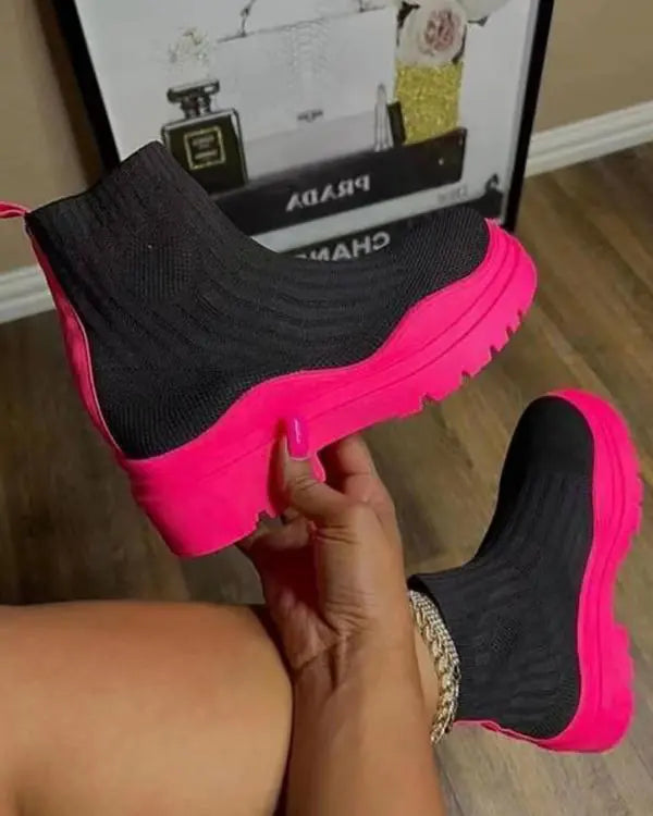 Platform Round Toe Knit Boots