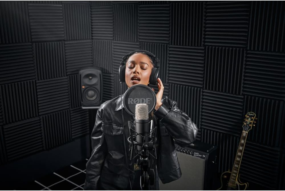 RØDE NT1 Signature Series Condenser Microphone